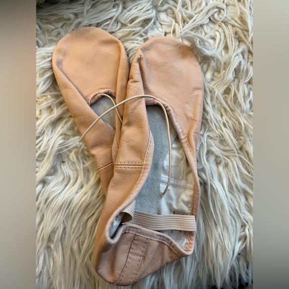 Pink fully leather ballet slippers - Picture 1 of 2